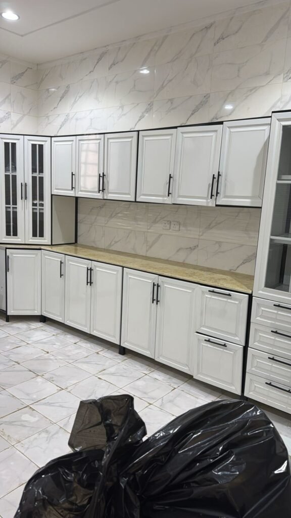 أسرار الفك والتركيب الدقيق للأثاث نقل عفش